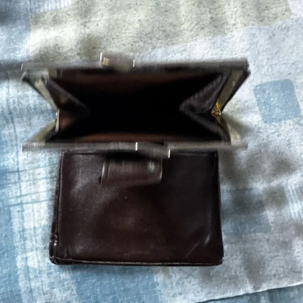 Christian Dior Vintage Brown Trotter Button Bifold Small Authentic Wallet